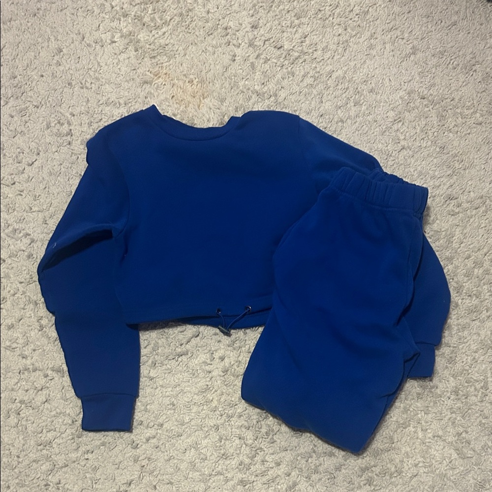 Blue Sweatshirt and Joggers Set